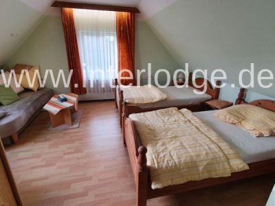 INTERLODGE Bad Gandersheim:
M&ouml;blierte Einzel- und Doppelzimmer, K&uuml;chen, TV, W-Lan, f&uuml;r 1-27 Pers.