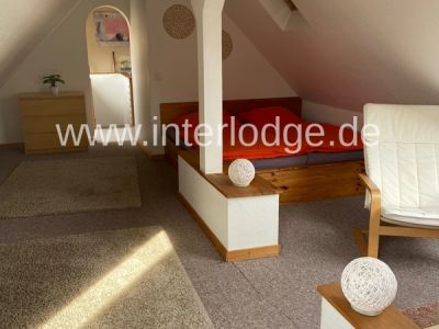 INTERLODGE Pendlerwohnung: Modern möblierte Maisonettewohnung in Bottrop-Welheim.