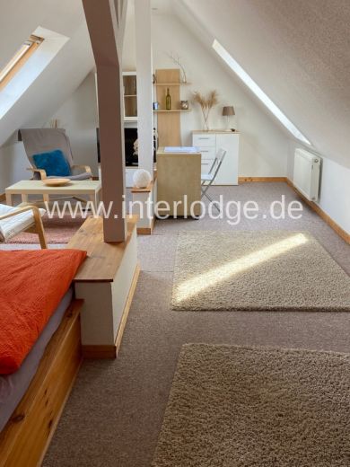 INTERLODGE Pendlerwohnung: Modern möblierte Maisonettewohnung in Bottrop-Welheim.
