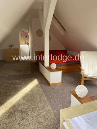 INTERLODGE Pendlerwohnung: Modern möblierte Maisonettewohnung in Bottrop-Welheim.