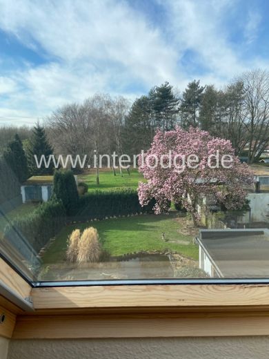 INTERLODGE Pendlerwohnung: Modern möblierte Maisonettewohnung in Bottrop-Welheim.