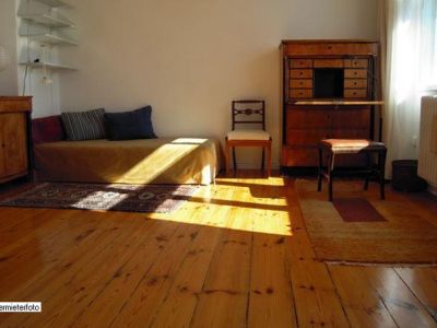 Helle ruhige Einliegerwohnung mit Balkon in Charlottenburg, im 1. Stock eines Einfamilienhauses