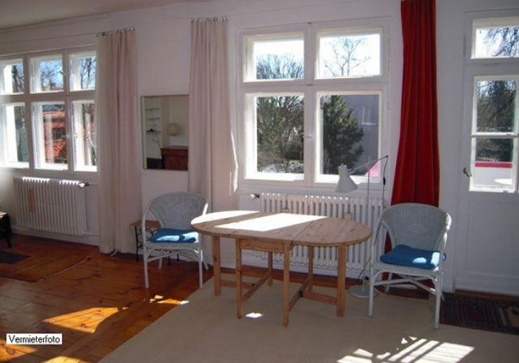 Helle ruhige Einliegerwohnung mit Balkon in Charlottenburg, im 1. Stock eines Einfamilienhauses