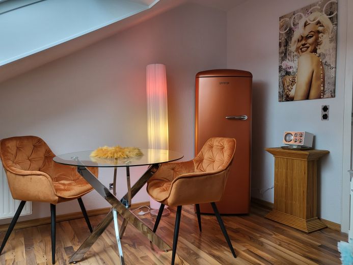 Stylisches modernes Apartment ca. 50qm,  Klima, Parkm&ouml;glichkeit