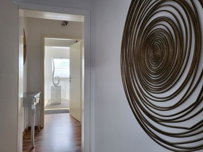 Stylisches modernes Apartment ca. 50 qm, Klima, Parken am Haus