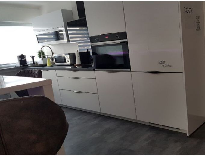 Luxusapartment m. Klima in Toplage, mit Parken am Haus