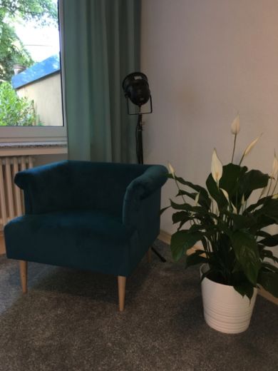 Schicke 2 Zimmer Business-Wohnung mit Balkon Nähe Innogy/RWE/HBF