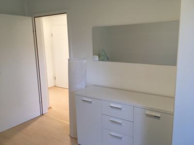 Schicke 2 Zimmer Business-Wohnung mit Balkon Nähe Innogy/RWE/HBF
