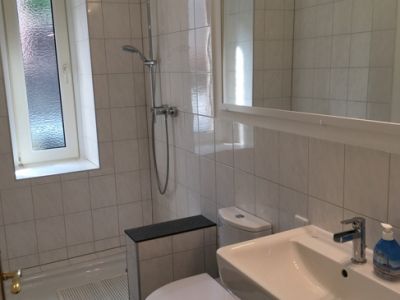 Schicke 2 Zimmer Business-Wohnung mit Balkon Nähe Innogy/RWE/HBF