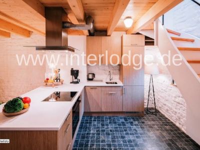 INTERLODGE Köln: Sehr schicke Maisonette-Wohnung, komplett und geschmackssicher eingerichtet.