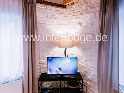 INTERLODGE Köln: Sehr schicke Maisonette-Wohnung, komplett und geschmackssicher eingerichtet.