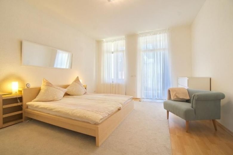 Business-Wohnung mit Balkon in Rüttenscheid Nähe EON/Messe/Gruga