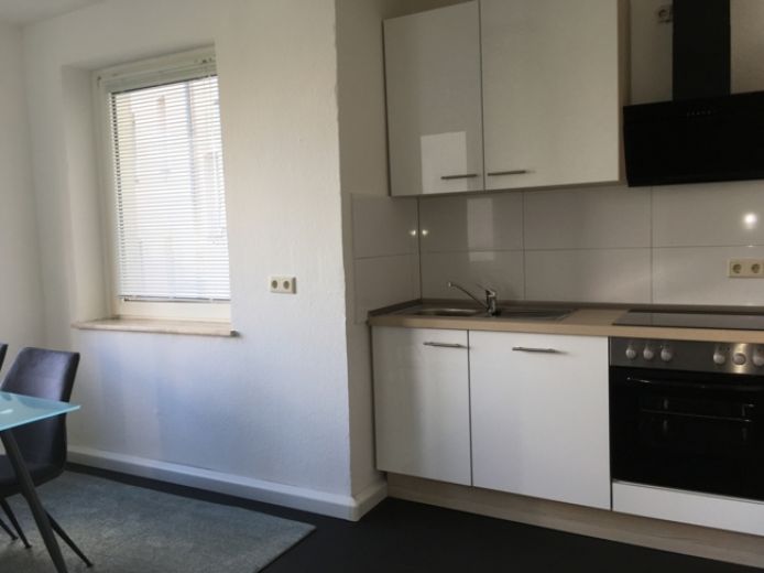 Moderne Bussiness-Wohnung mit 2 Schlafzimmern N&auml;he DBSchenker, HBF, Innogy, Theater!