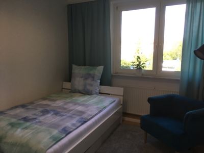 Moderne Bussiness-Wohnung mit 2 Schlafzimmern N&auml;he DBSchenker, HBF, Innogy, Theater!