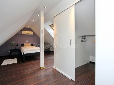 Hochwertige, schicke Maisonette mit Balkon, offenem Kamin und Klimaanlage in ruhiger Lage mit guter Anbindung