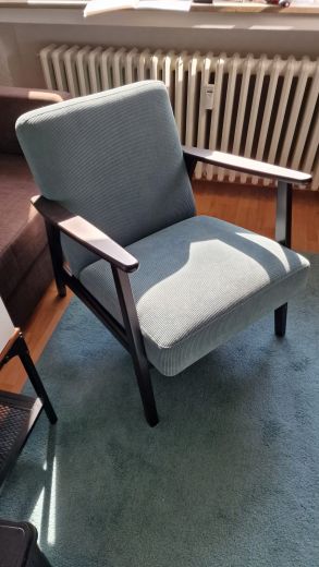 gemütliches 1,5 Zimmer-Apt. + KDB, 40qm,  möbliert, Vollausstatt., ruhige zentr. Lage,  Nähe Bus zur Uni  Haltestelle