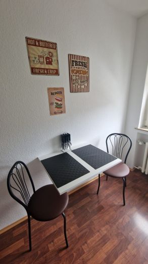 gemütliches 1,5 Zimmer-Apt. + KDB, 40qm,  möbliert, Vollausstatt., ruhige zentr. Lage,  Nähe Bus zur Uni  Haltestelle