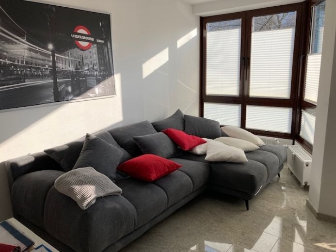 Luxuswohnung mit Balkon N&auml;he RWE/Evonik/Aalto!!