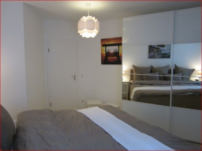 Luxuswohnung mit Balkon N&auml;he RWE/Evonik/Aalto!!