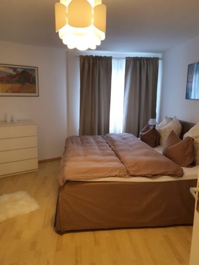 Luxuswohnung mit Balkon N&auml;he RWE/Evonik/Aalto!!