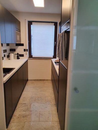 Luxuswohnung mit Balkon N&auml;he RWE/Evonik/Aalto!!