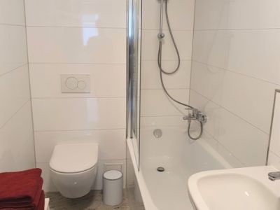 *** Luxus trifft Business direkt am RWE-Turm***