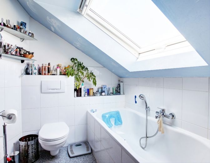Außergewöhnliche, loftähnliche DG-Wohnung in Top-Lage