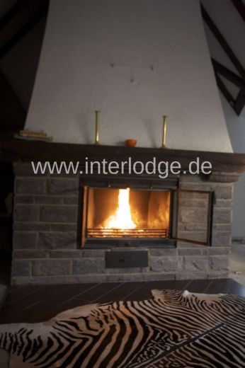 INTERLODGE Traumhafte Loftwohnung in herrschaftlicher Villa in Neuss - Holzheim