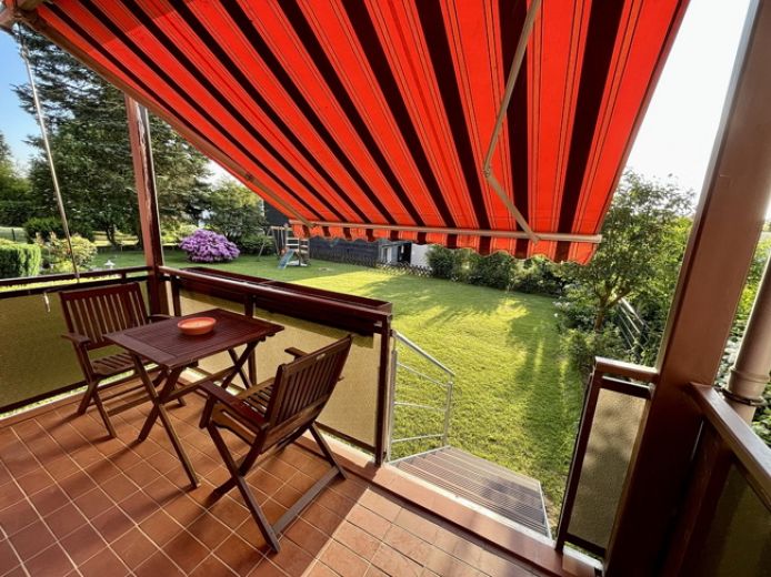 Schick modern, Balkon und WLAN, ruhige Lage, gute Anbindung!