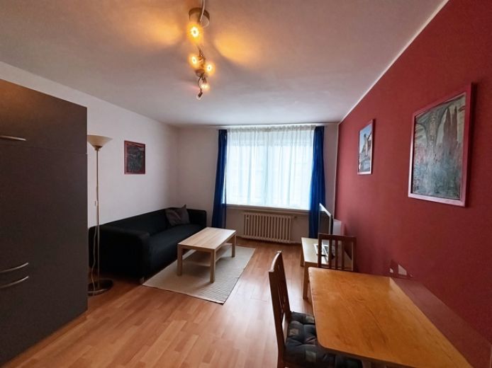 ZeitwohnKontor: 3-Raum-Wohnung mit zwei Schlafzimmern und Internet