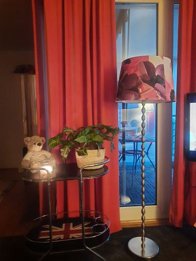 Sch&ouml;nes, gut geschnittenes und ruhiges Apartment direkt an der Spree in Charlottenburg