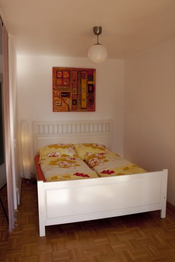 Sch&ouml;nes, gut geschnittenes und ruhiges Apartment direkt an der Spree in Charlottenburg