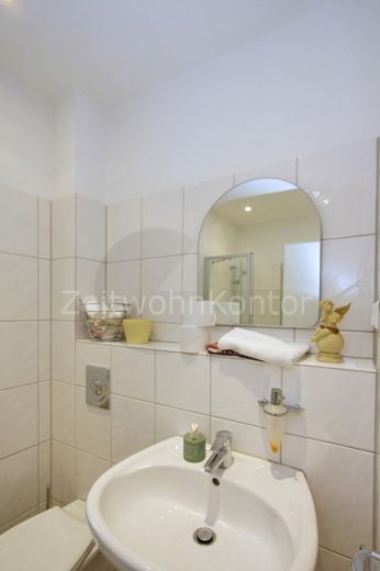 Exklusives Singleapartment mit Terrasse und aktivem Internet in guter, ruhiger  Lage!