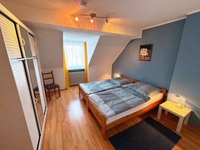 ZeitwohnKontor: Modern m&ouml;blierte Wohnung N&auml;he R&uuml;ttenscheider Stern