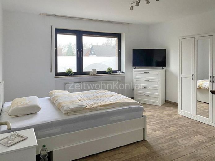 Hell und modern: Apartment mit aktivem WLAN und separater Küche.