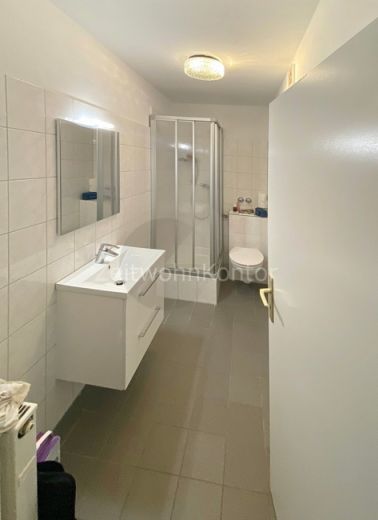 Hell und modern: Apartment mit aktivem WLAN und separater Küche.