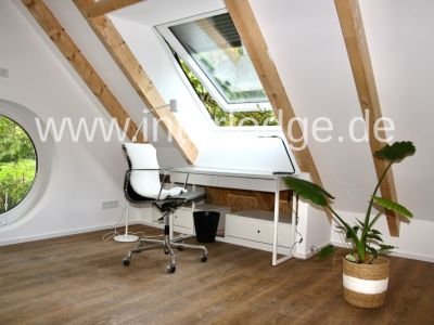INTERLODGE Hochwertig möbliertes Atelier im Park mit Kamin in Neuss-Holzheim