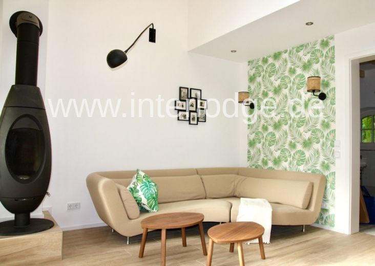 INTERLODGE Hochwertig m&ouml;bliertes Atelier im Park mit Kamin in Neuss-Holzheim