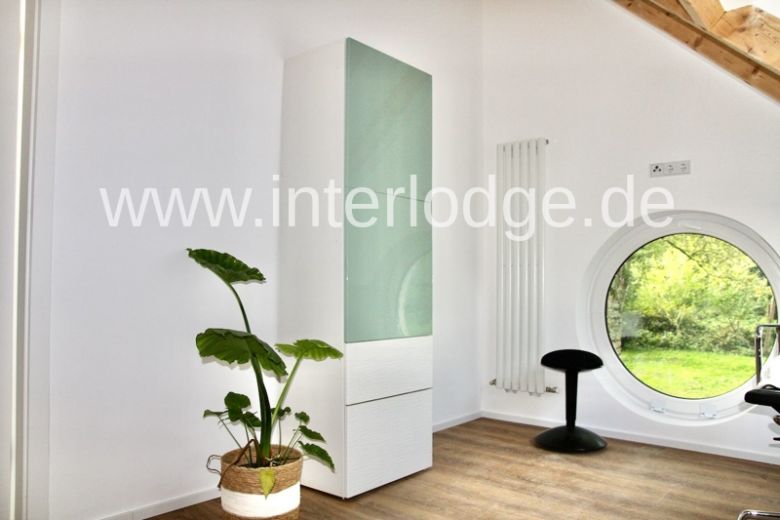 INTERLODGE Hochwertig m&ouml;bliertes Atelier im Park mit Kamin in Neuss-Holzheim