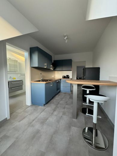 E.-R&uuml;ttenscheid:  m&ouml;blierte Business-Wohnung - 75 qm - modernisiert -  von Privat