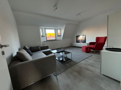 E.-R&uuml;ttenscheid:  m&ouml;blierte Business-Wohnung - 75 qm - modernisiert -  von Privat