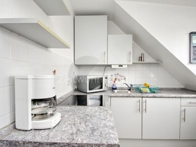 Modern m&ouml;bliert in Buchholz N&auml;he M&uuml;nchener Stra&szlig;e, WLAN aktiv