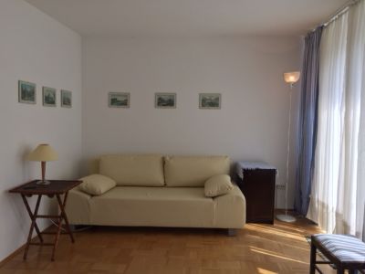 M&ouml;bliertes Zimmer auf Zeit - keine WG!