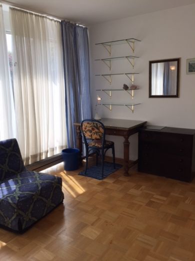 M&ouml;bliertes Zimmer auf Zeit - keine WG!