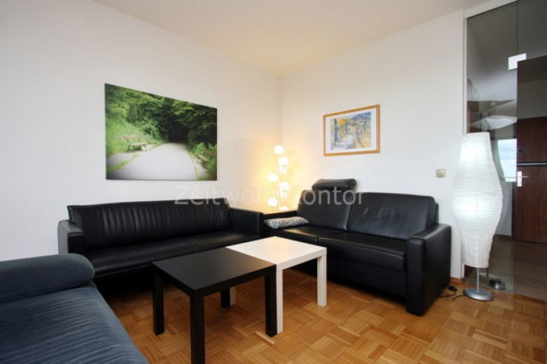 Möblierte 3-Zimmer-Wohnung mit Balkon und tollem, modernen Bad, Stellplatz  mögl., WLAN aktiv, ruhig und zentral