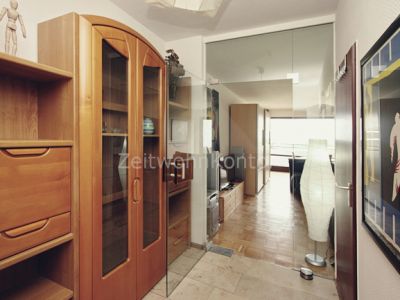 Möblierte 3-Zimmer-Wohnung mit Balkon und tollem, modernen Bad, Stellplatz  mögl., WLAN aktiv, ruhig und zentral