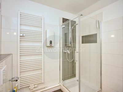 Schickes Studio-Apartment in ruhiger Grünlage mit sehr guter Anbindung, Wlan aktiv, zwei Balkone