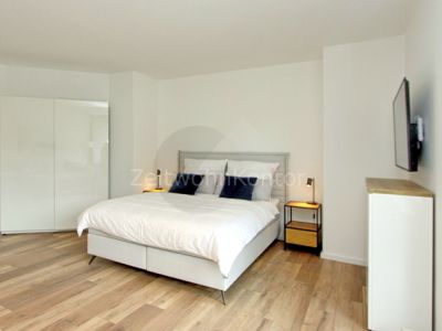 Schickes Studio-Apartment in ruhiger Grünlage mit sehr guter Anbindung, Wlan aktiv, zwei Balkone