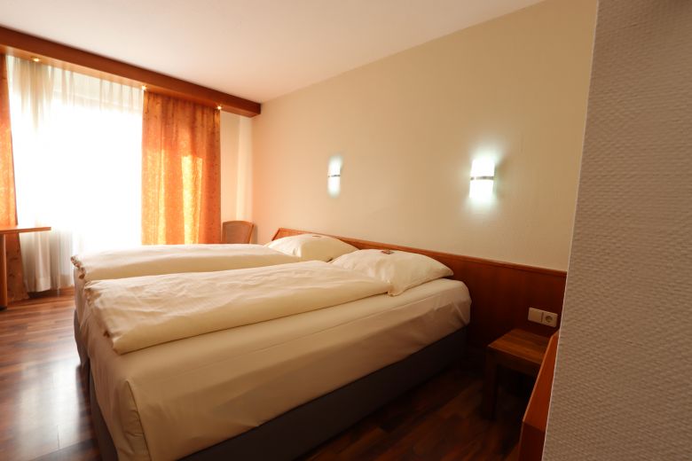 Bis zu 40 m&ouml;blierte Apartments!