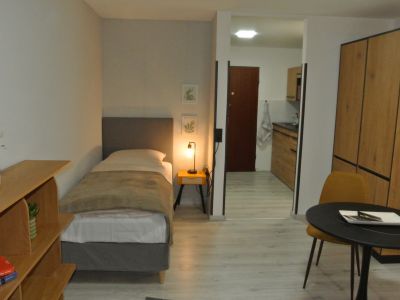 Bis zu 40 m&ouml;blierte Apartments!